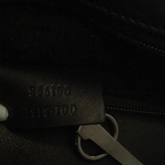 Gucci Vintage Black Leather Bag with altered strap Silver HorseBit Zip T… - Picture 8 of 14